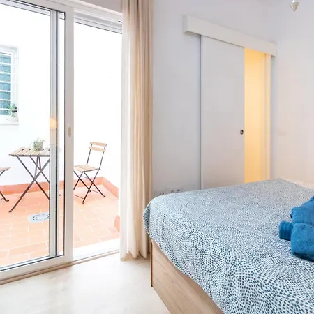Apartment Charming 2 Bedroom Triana Bridge By Ocityzen Seville